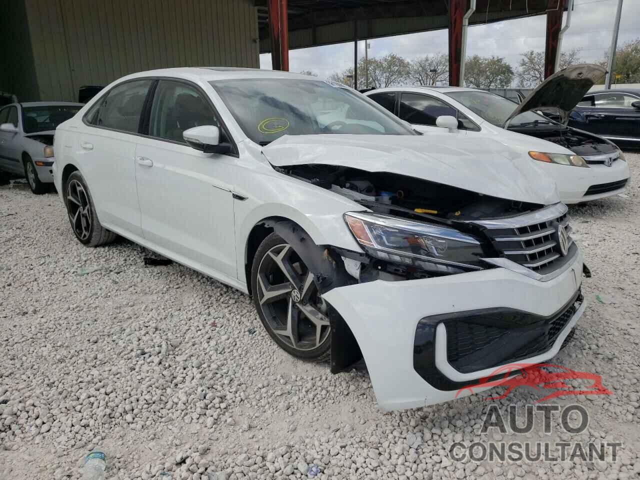 VOLKSWAGEN PASSAT 2020 - 1VWMA7A35LC021572