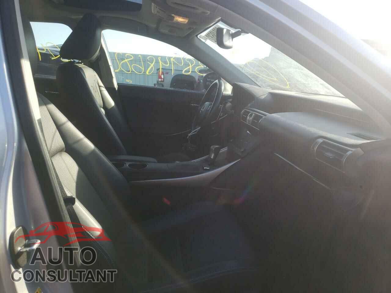 LEXUS IS 2016 - JTHCM1D28G5003971