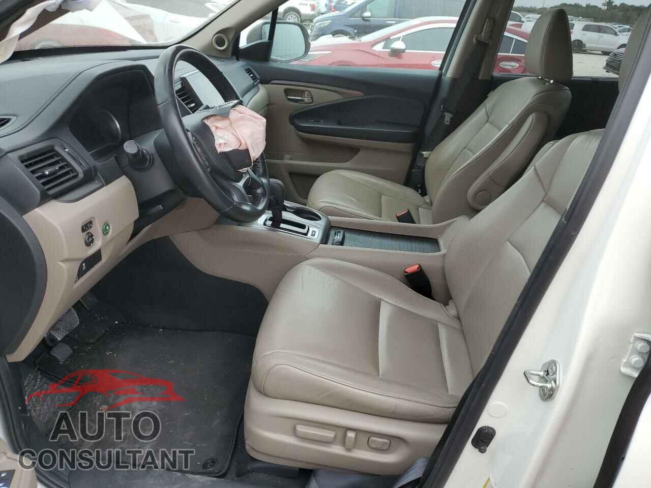 HONDA PILOT 2019 - 5FNYF5H41KB007128