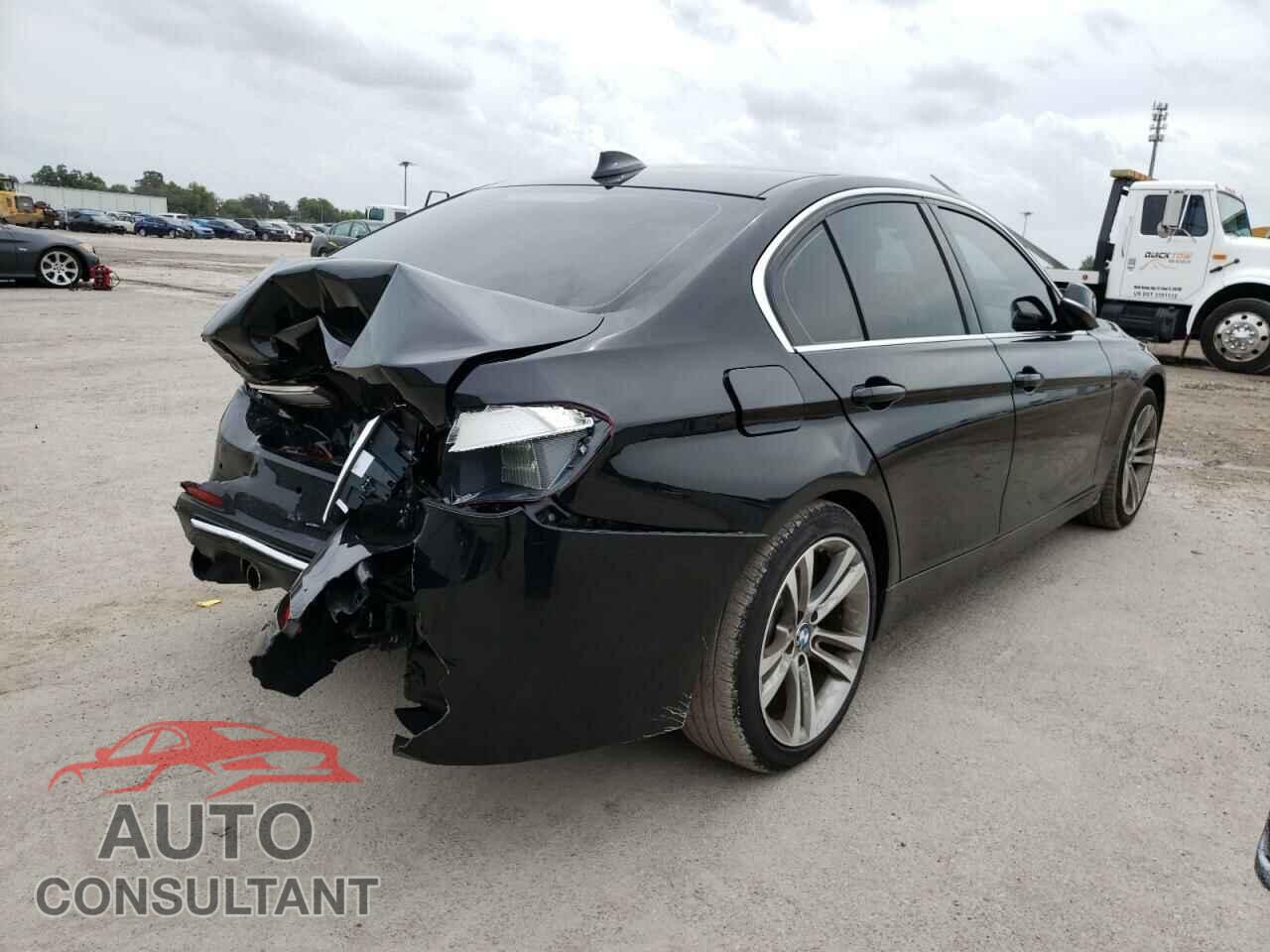 BMW 3 SERIES 2018 - WBA8B9C51JEE80806