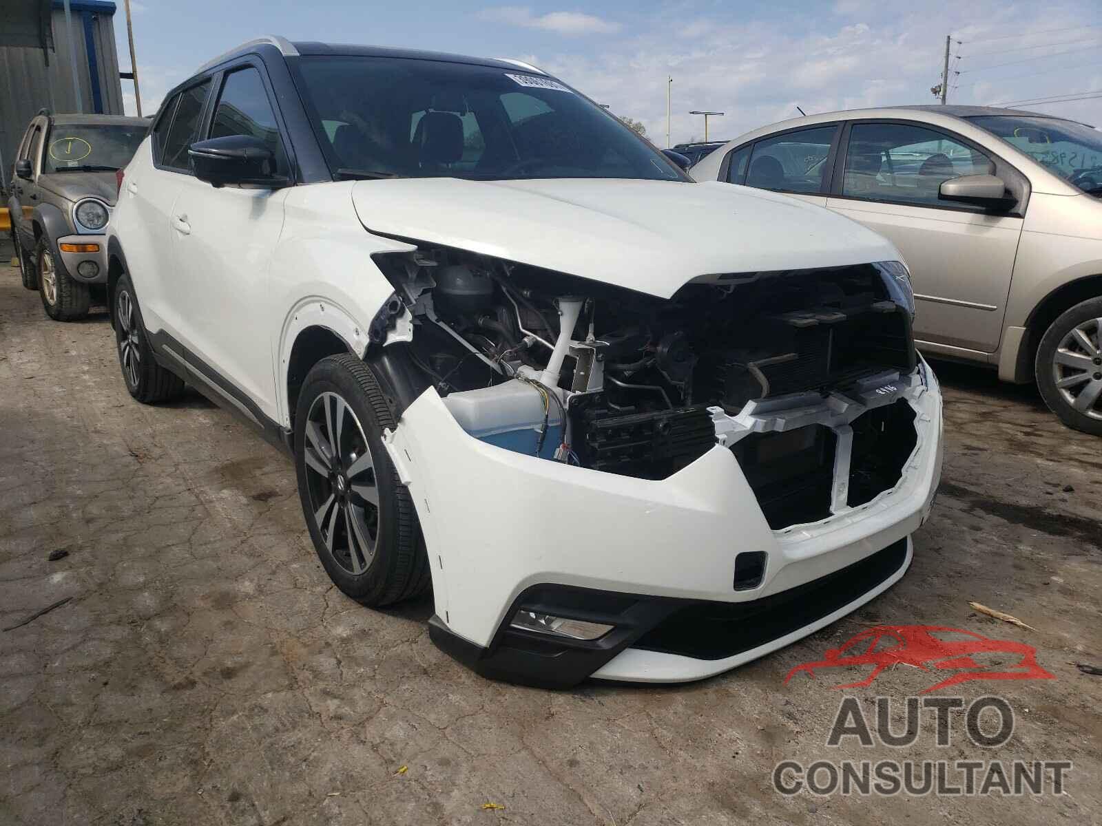 NISSAN KICKS 2018 - 3N1CP5CU1JL543062