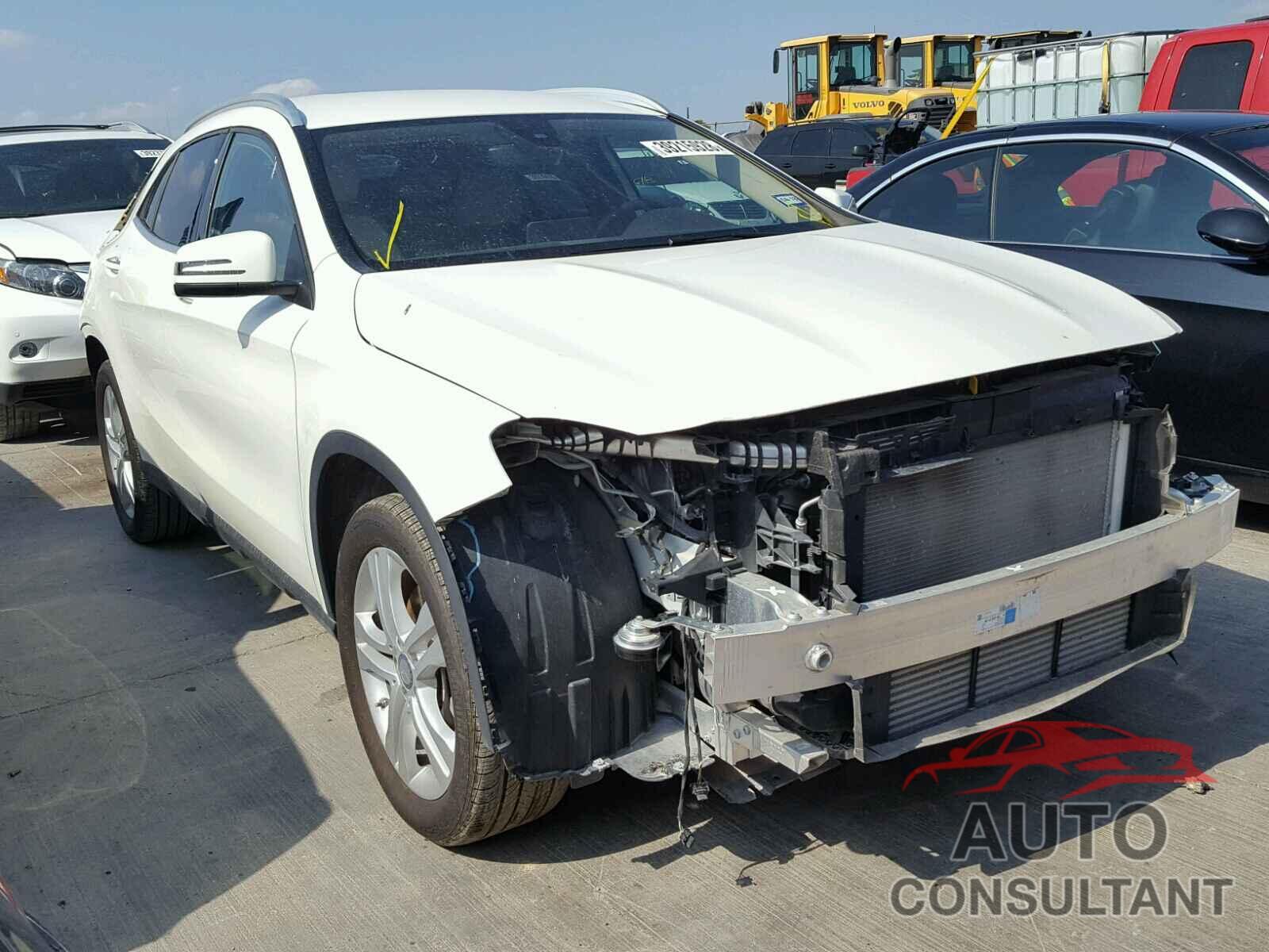 MERCEDES-BENZ GLA 250 2016 - WDCTG4EB4GJ207998
