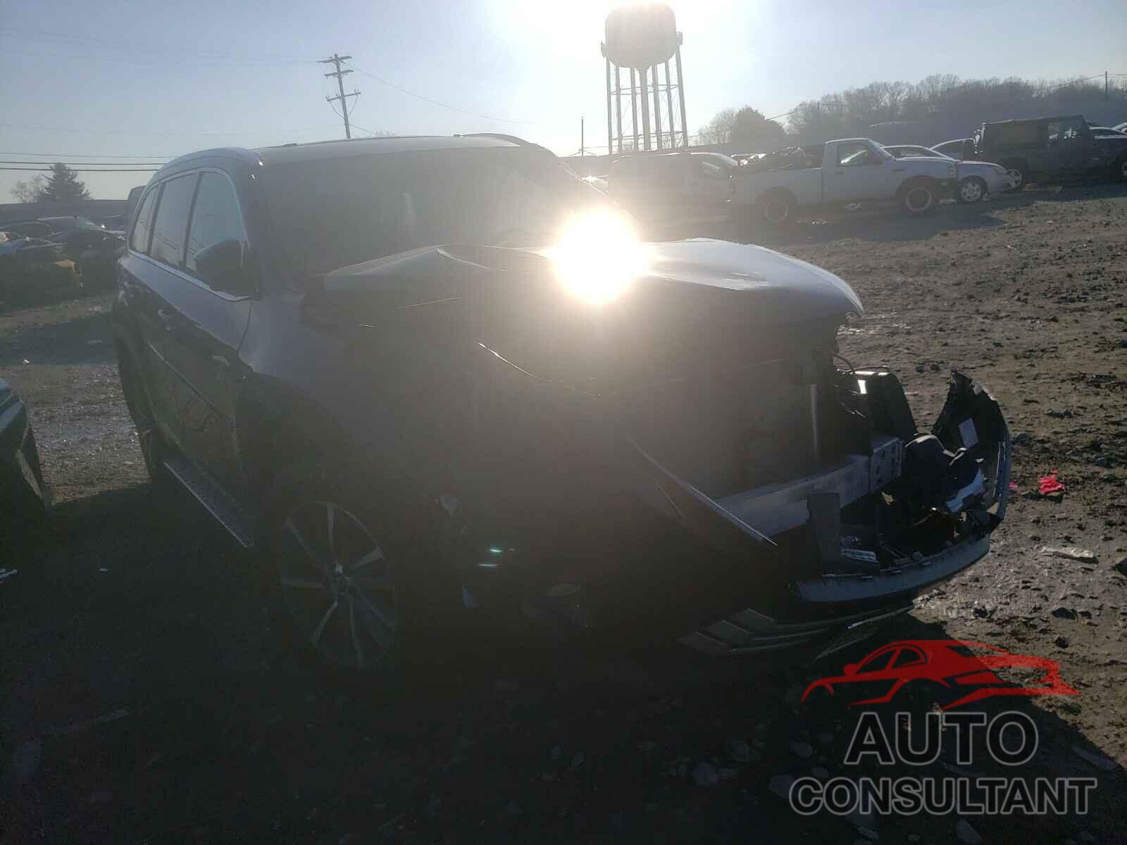 TOYOTA HIGHLANDER 2018 - 5TDJZRFH2JS552884