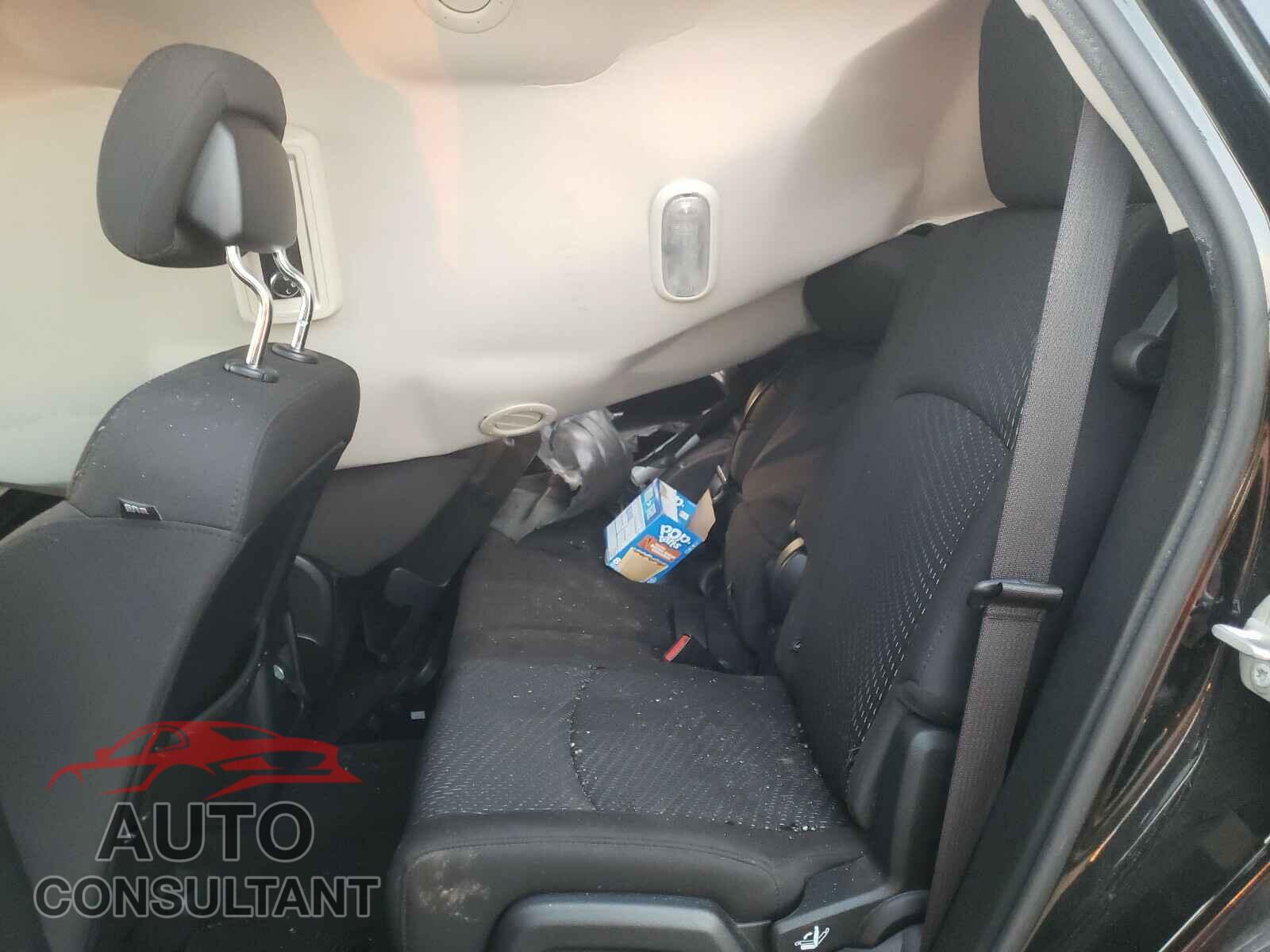 DODGE JOURNEY 2017 - 3C4PDCBG9HT554876