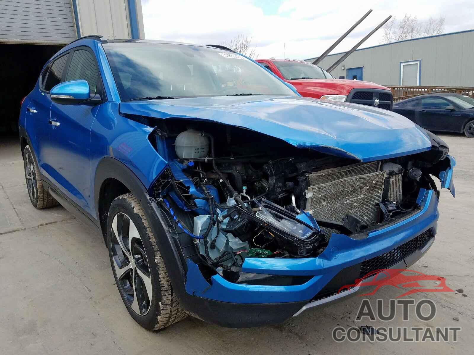 HYUNDAI TUCSON 2016 - 2T1BURHE6HC843087