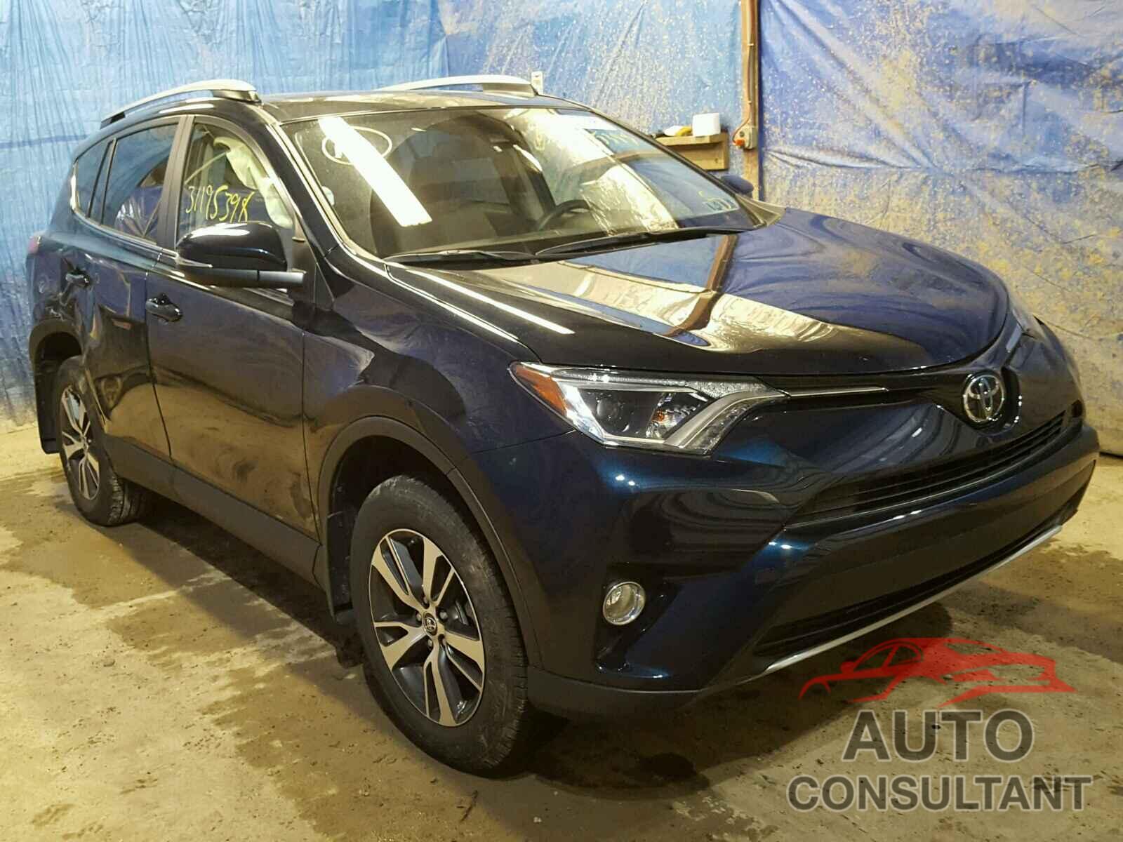 TOYOTA RAV4 2017 - JTMRFREV4HJ160841