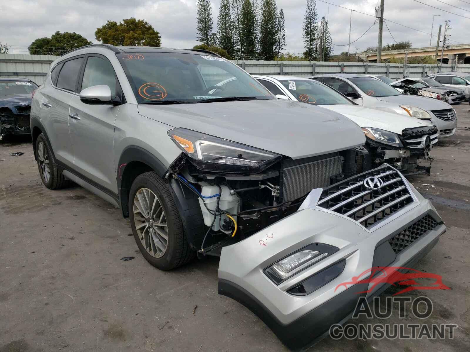 HYUNDAI TUCSON 2020 - KM8J33AL9LU208392