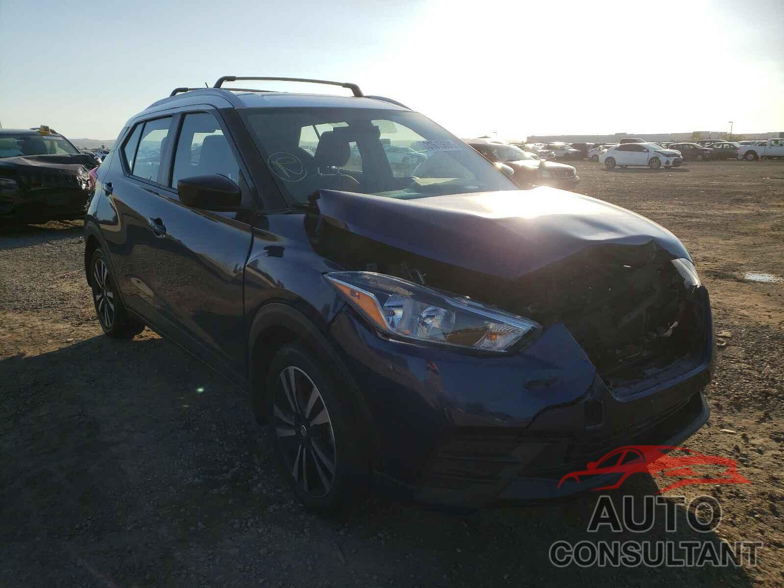 NISSAN KICKS 2018 - 3N1CP5CU2JL523306