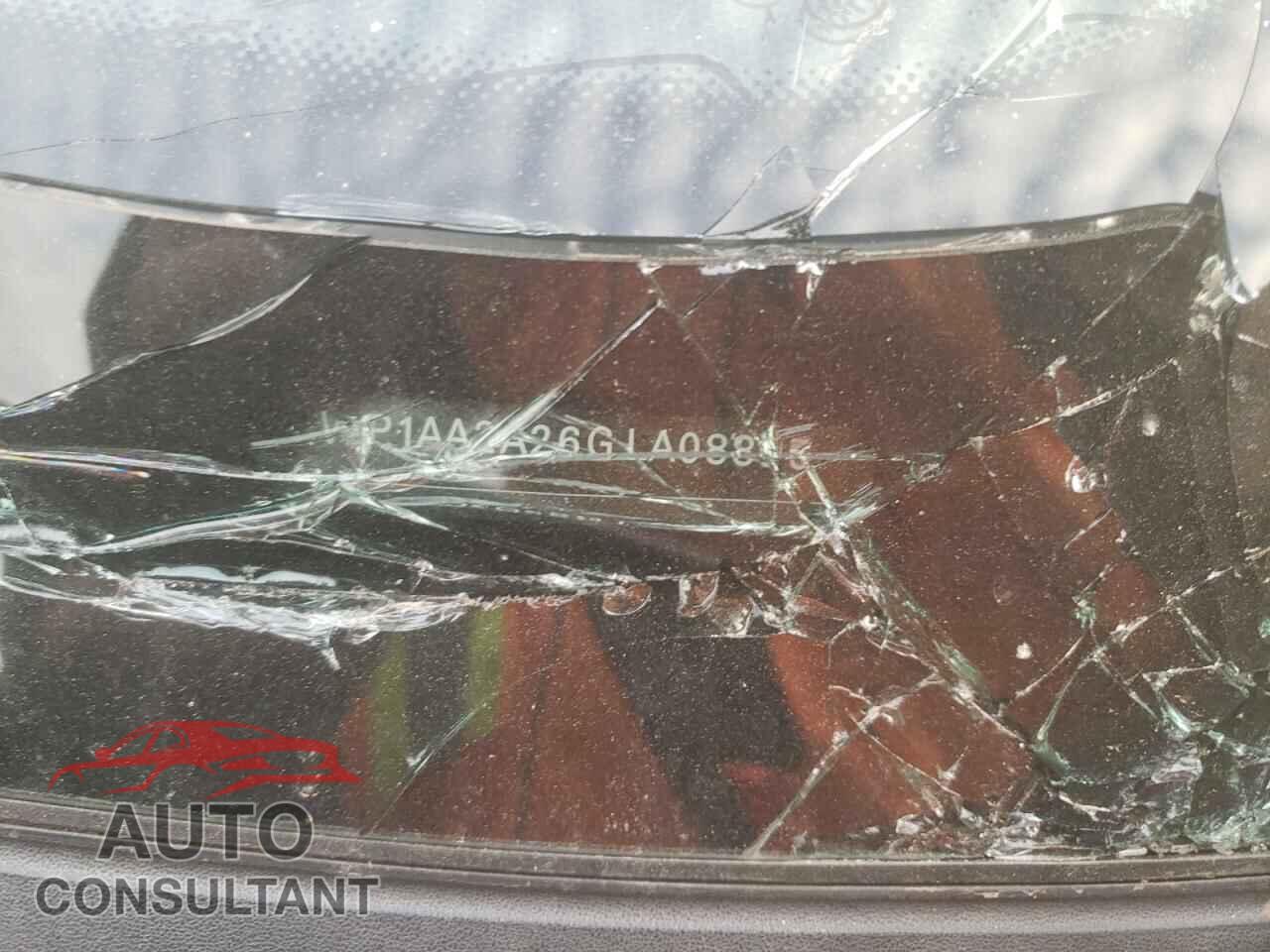 PORSCHE CAYENNE 2016 - WP1AA2A26GLA08835