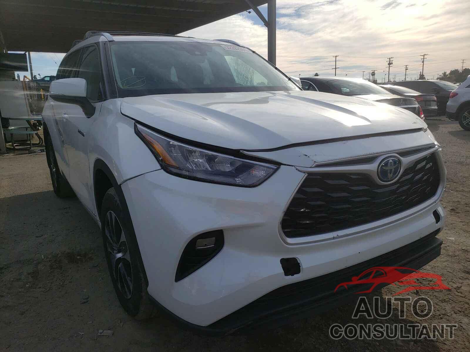 TOYOTA HIGHLANDER 2020 - 5TDHBRCH3LS505423