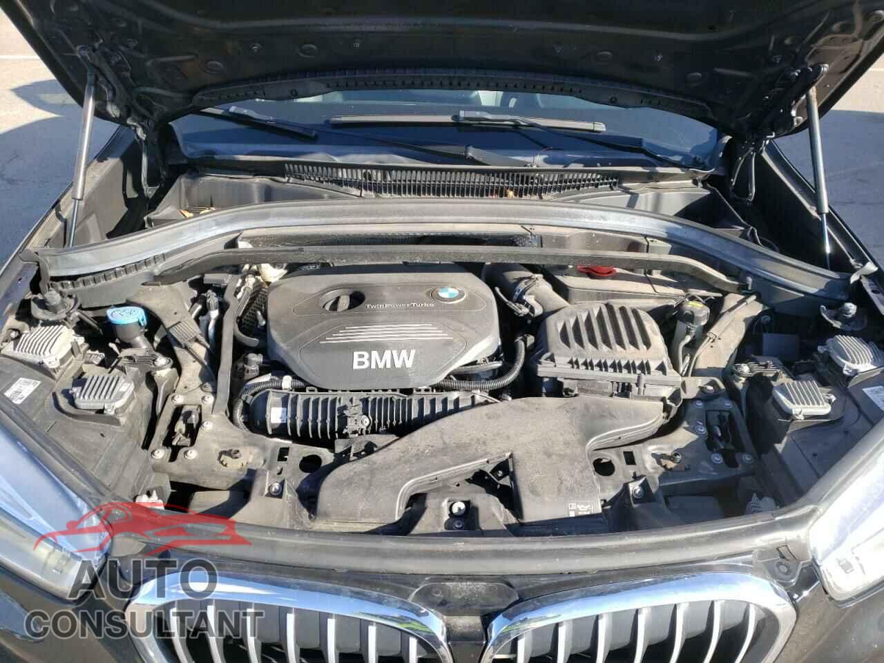 BMW X1 2016 - WBXHT3C39GP885322