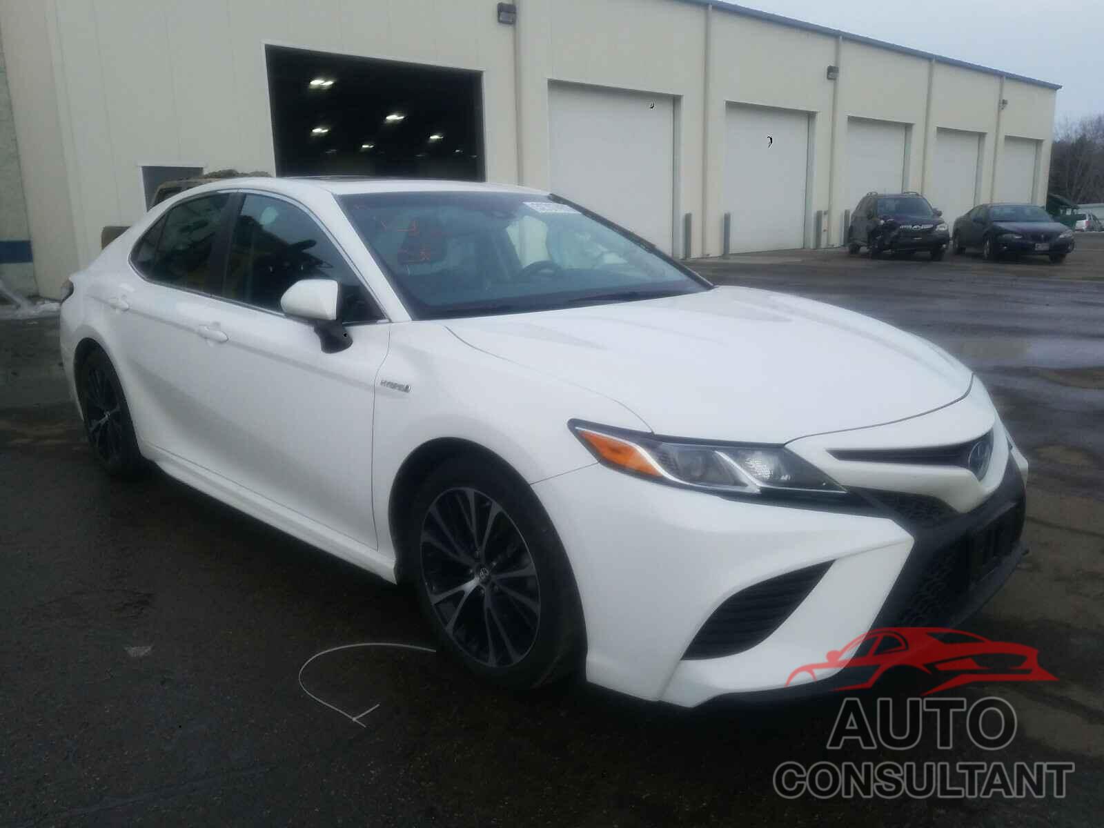 TOYOTA CAMRY 2018 - 4T1B21HKXJU500025