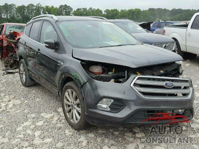 FORD ESCAPE 2017 - 1FMCU0J96HUB52315