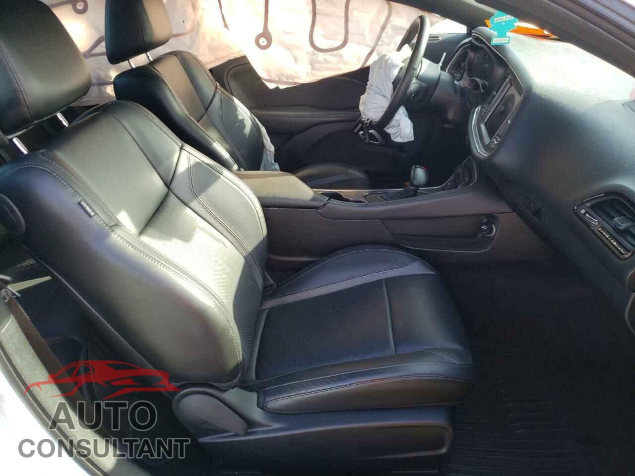 DODGE CHALLENGER 2018 - 2C3CDZAG4JH112657