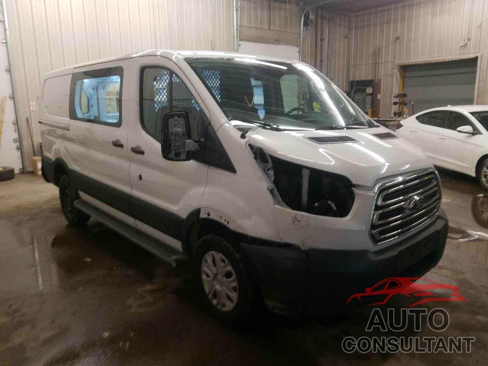 FORD TRANSIT CO 2019 - 1FTYR1YM8KKA72433