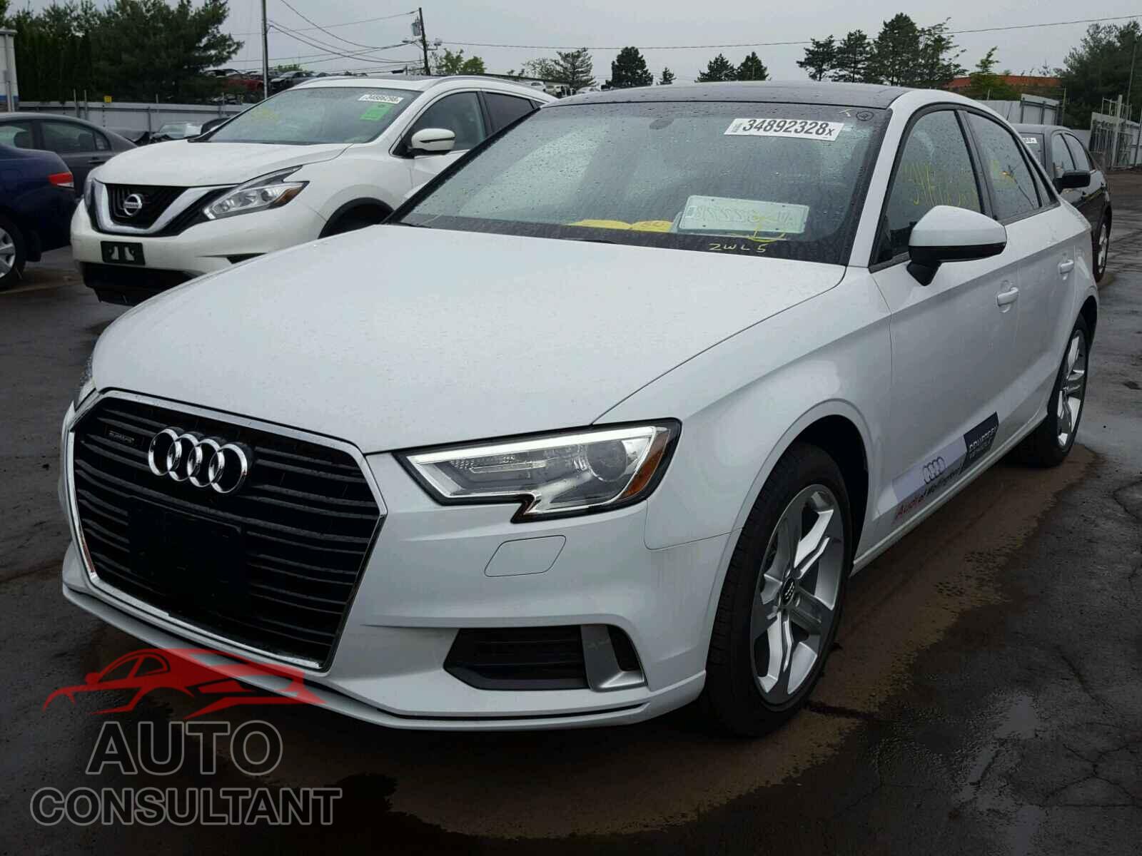 AUDI A3 2018 - WAUB8GFF4J1007662