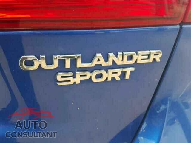 MITSUBISHI OUTLANDER 2015 - 4A4AP3AUXFE017802