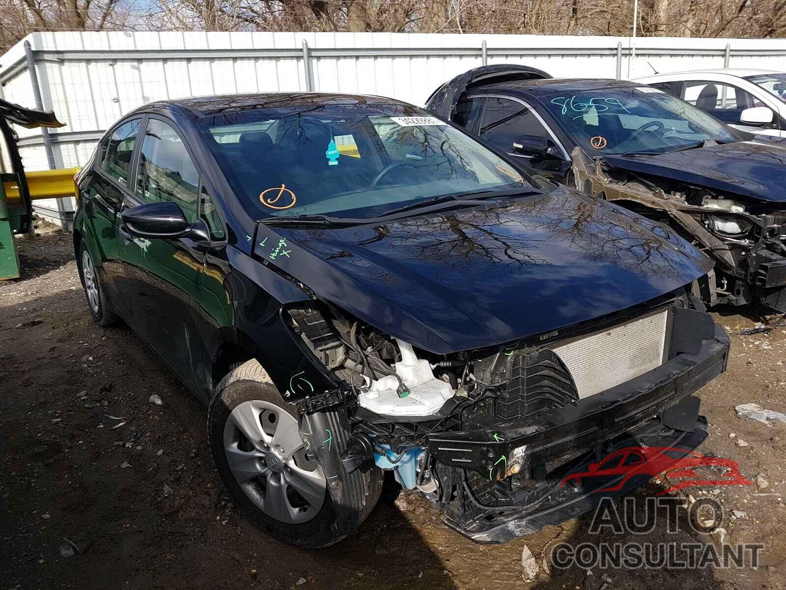 KIA FORTE 2018 - 3KPFK4A73JE181658