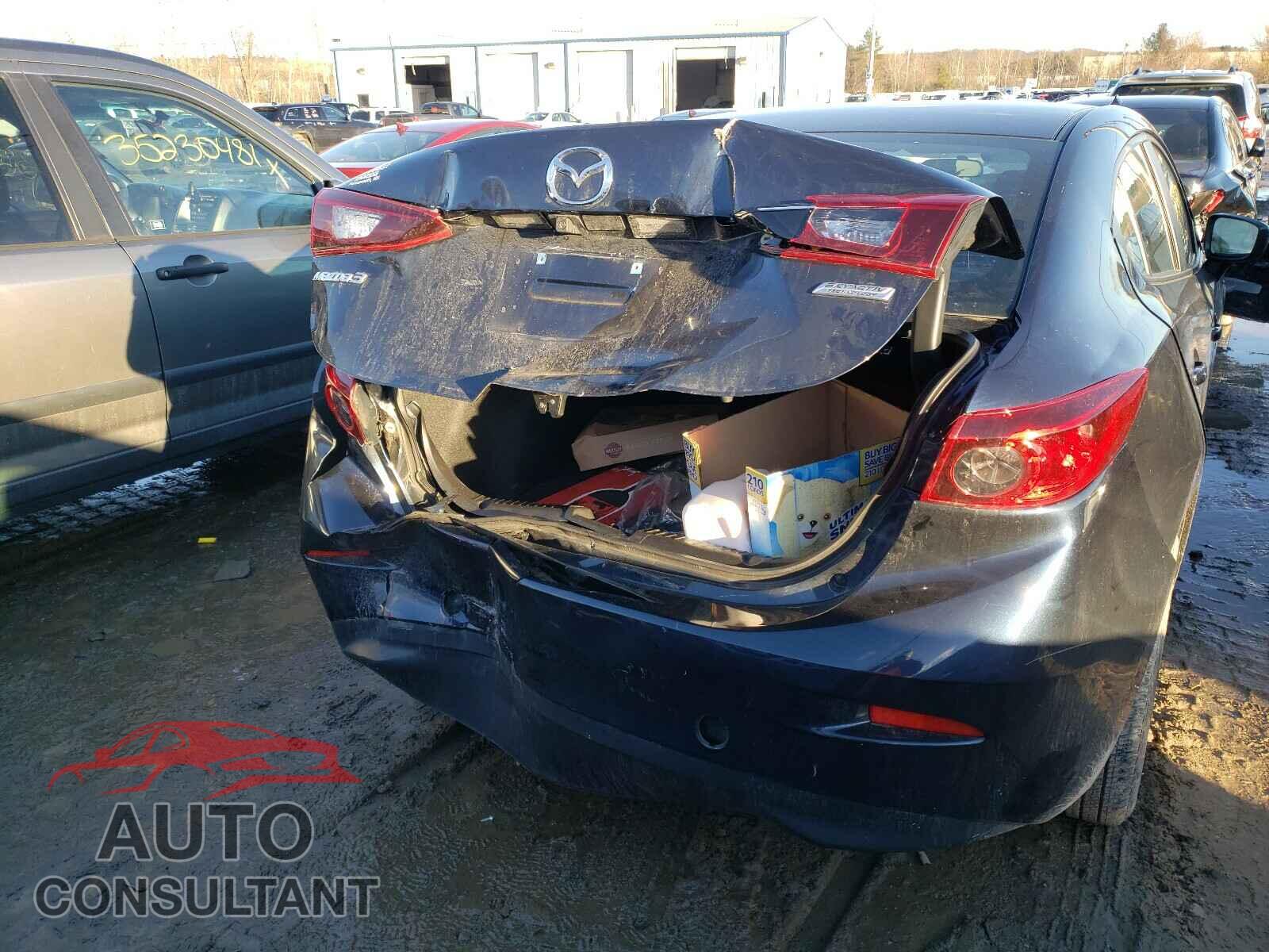 MAZDA 3 2017 - 3MZBN1U72HM102736