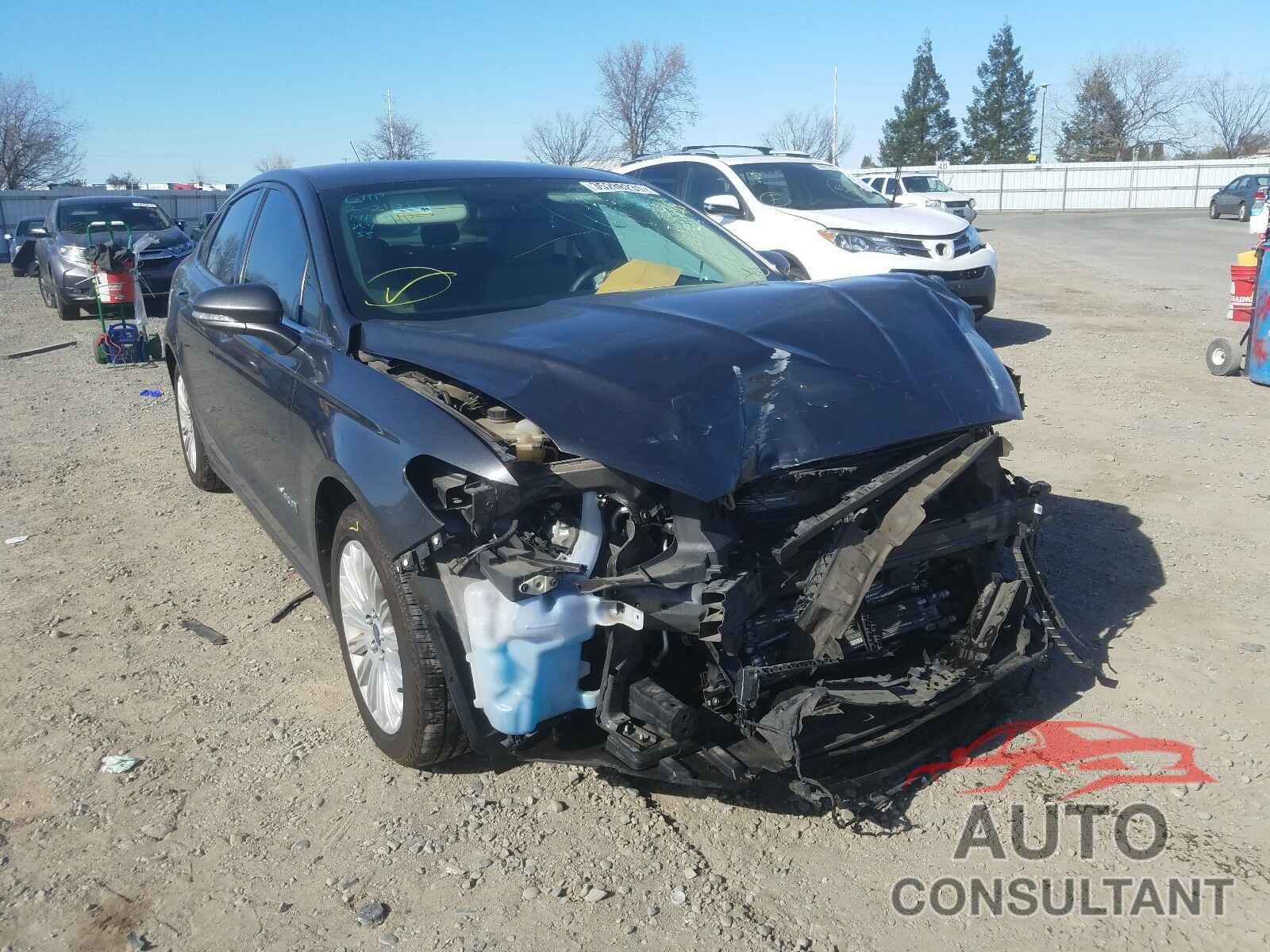FORD FUSION 2016 - 3FA6P0LU1GR145665