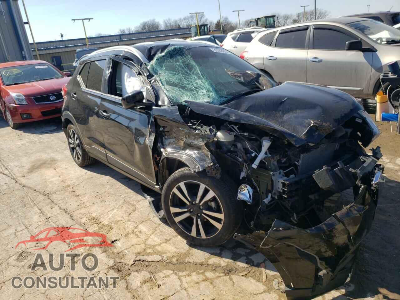 NISSAN KICKS 2019 - 3N1CP5CU3KL483481