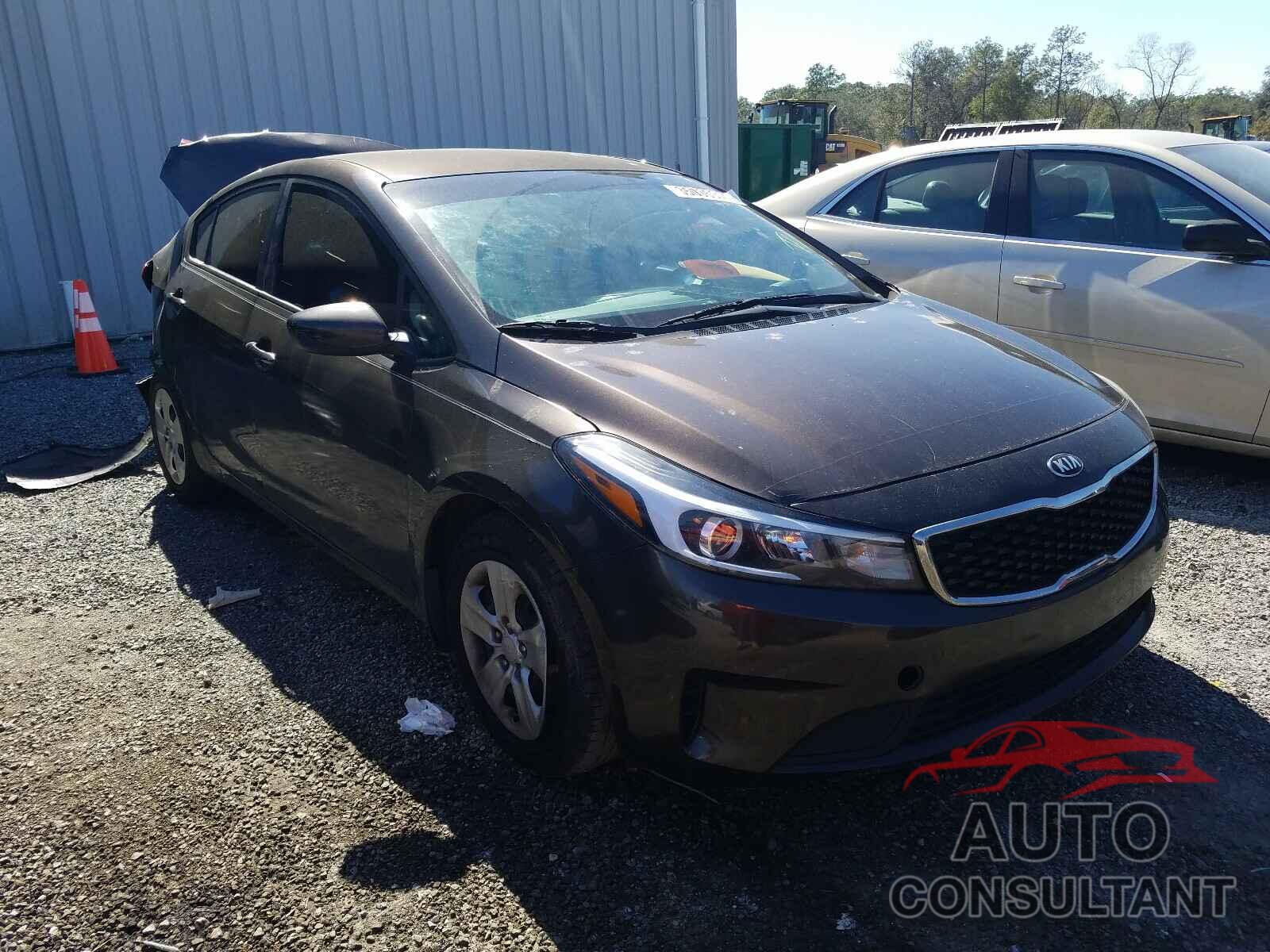 KIA FORTE 2018 - 3KPFL4A77JE221477