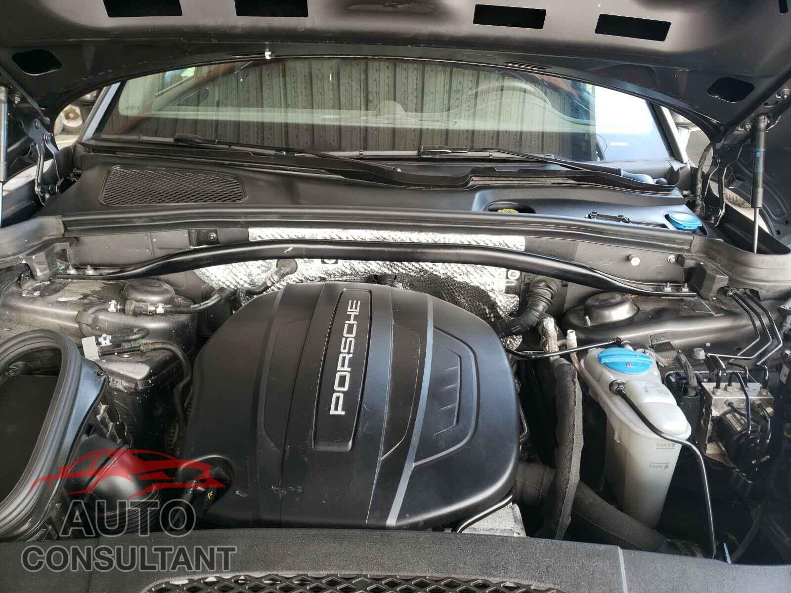 PORSCHE MACAN 2018 - WP1AA2A57JLB12171