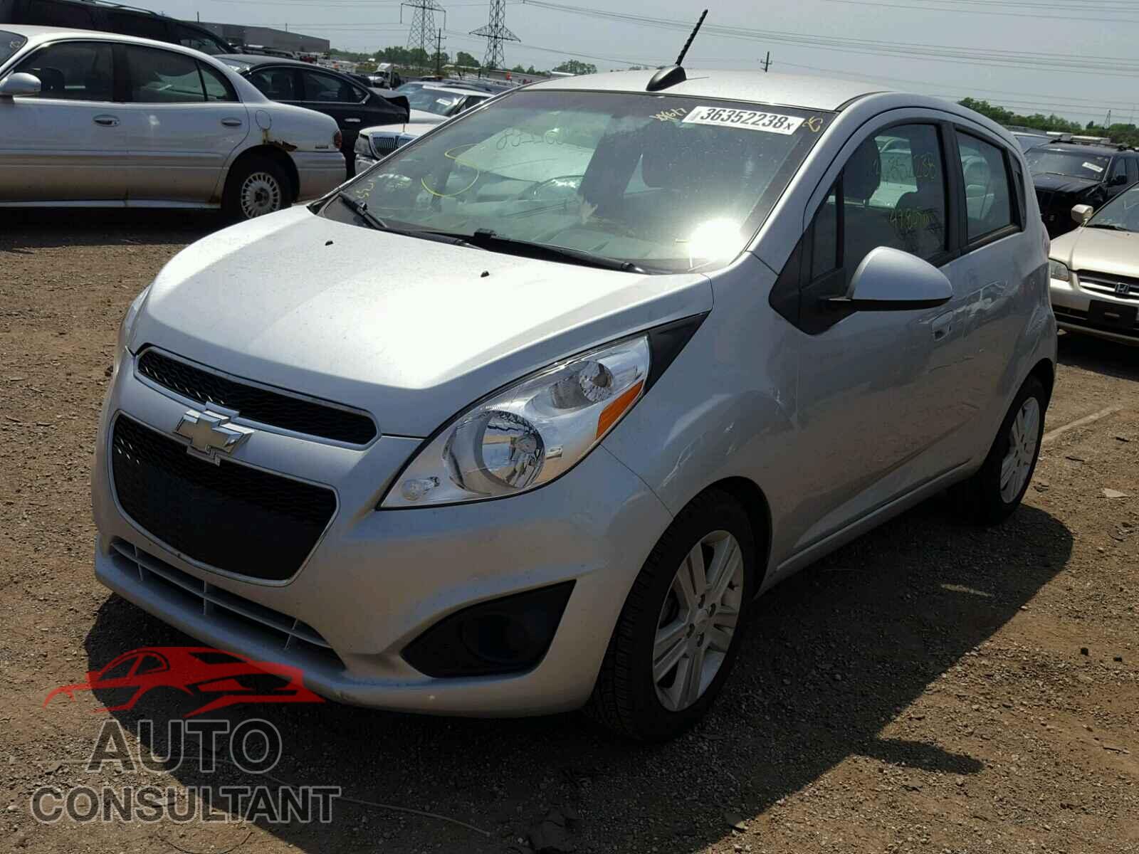 CHEVROLET SPARK 2015 - KL8CD6S93FC736009