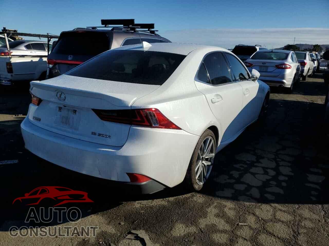 LEXUS IS 2016 - JTHBA1D28G5009970