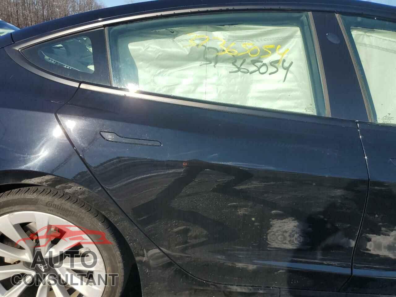 TESLA MODEL 3 2021 - 5YJ3E1EA2MF987634