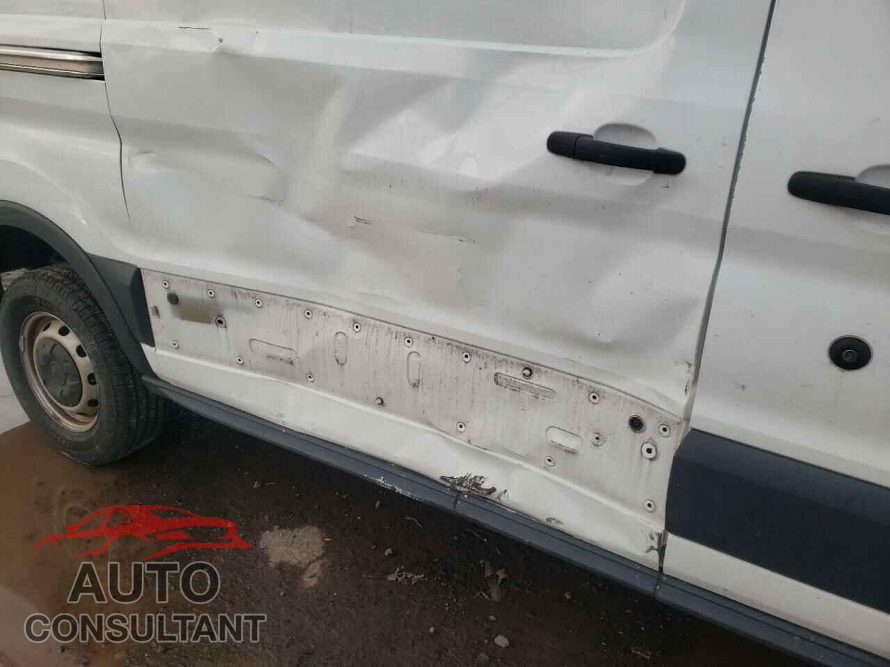 FORD TRANSIT CO 2016 - 1FTYR1YM5GKA19583