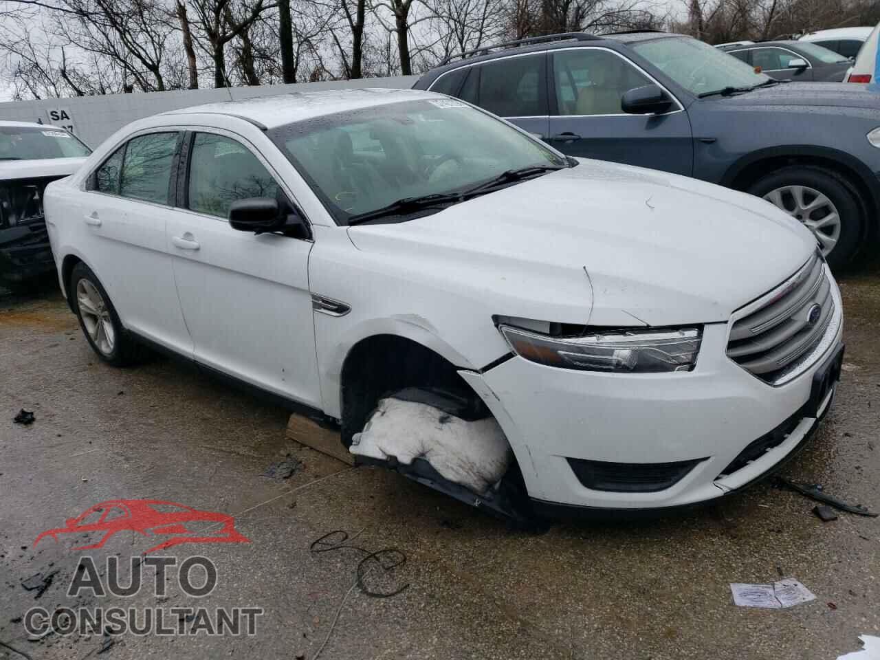 FORD TAURUS 2018 - 1FAHP2D89JG110103