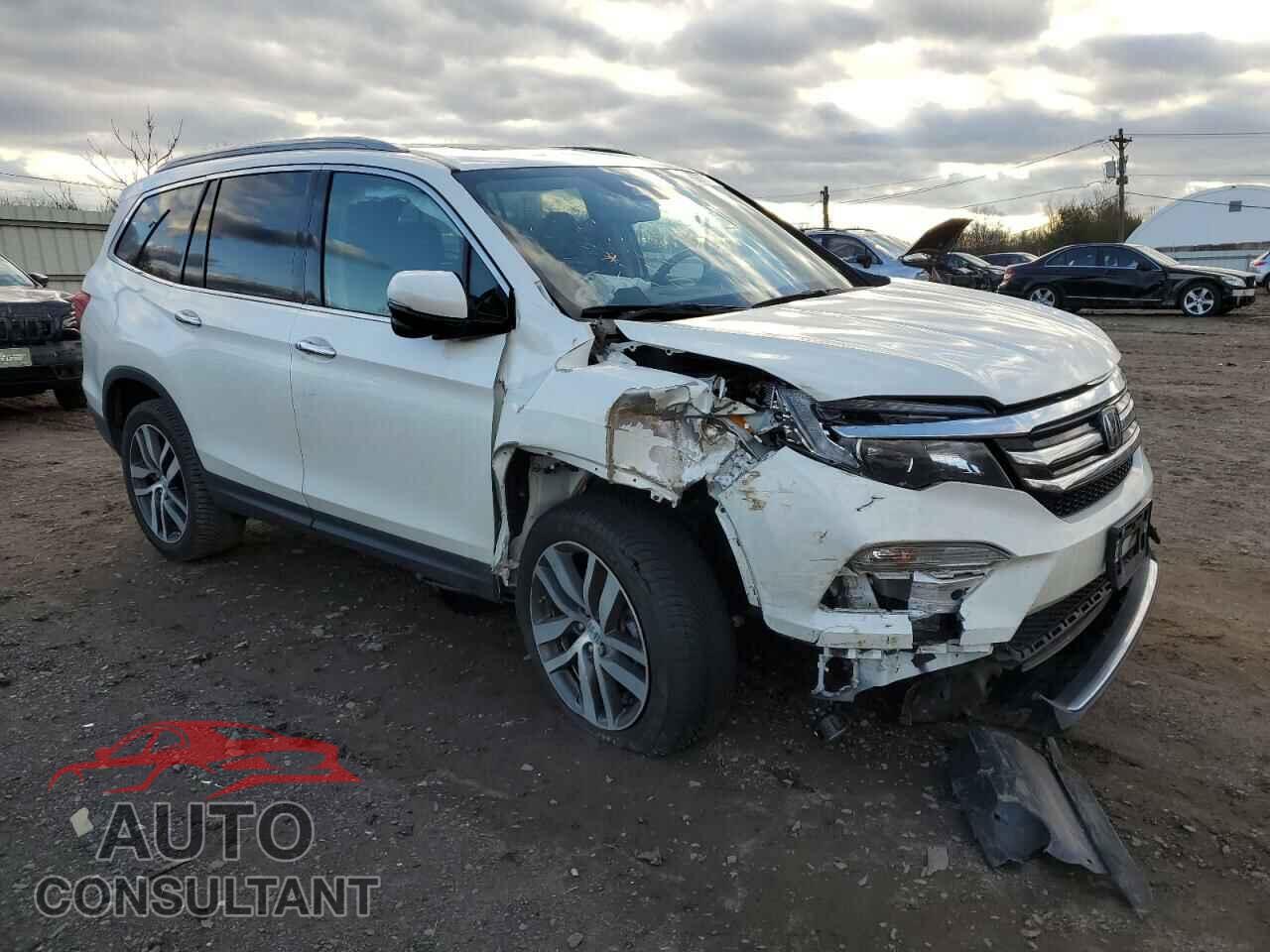 HONDA PILOT 2017 - 5FNYF6H99HB085909
