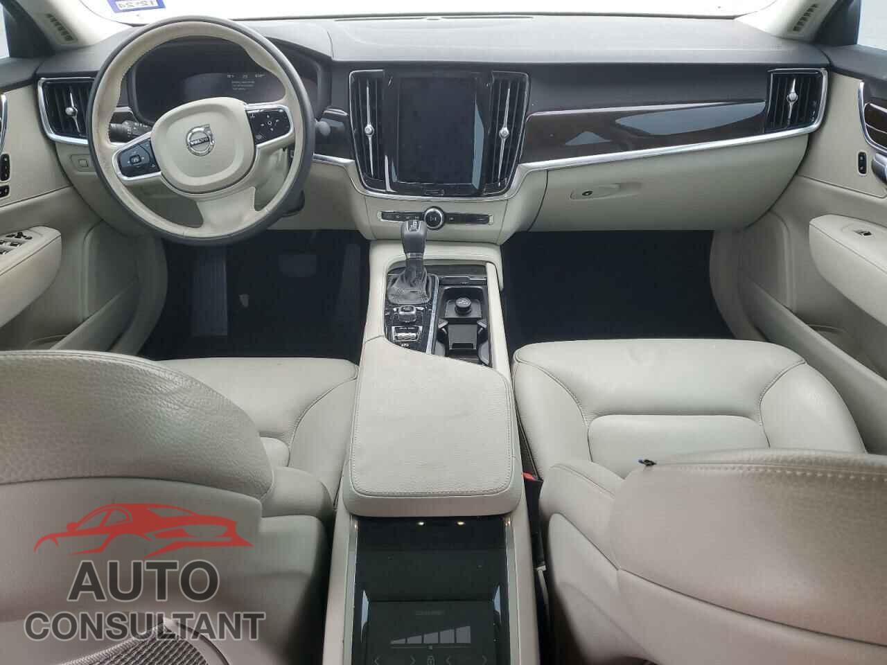 VOLVO S90 2018 - LVY982AK2JP025298