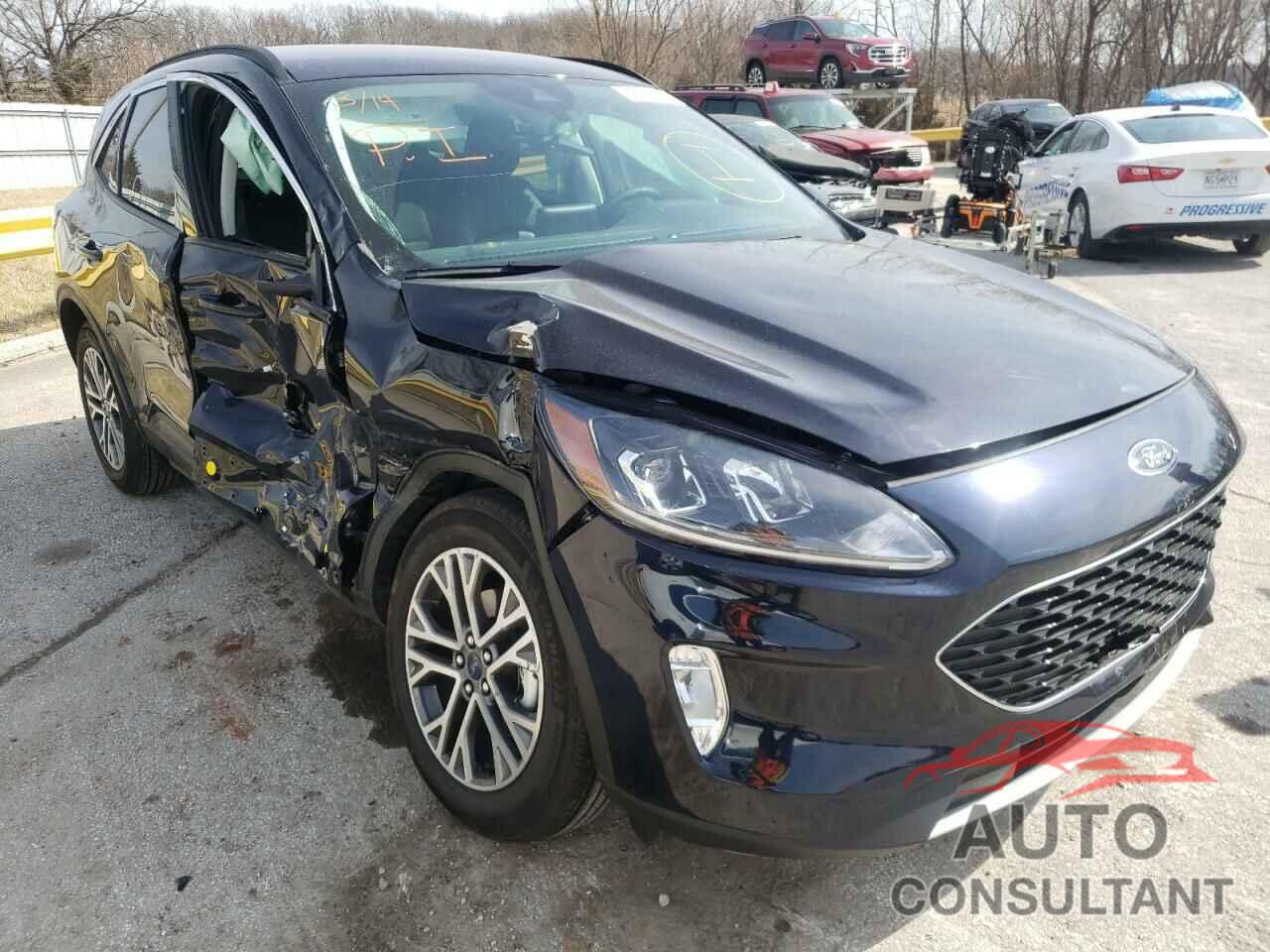FORD ESCAPE 2021 - 1FMCU0H68MUA63240