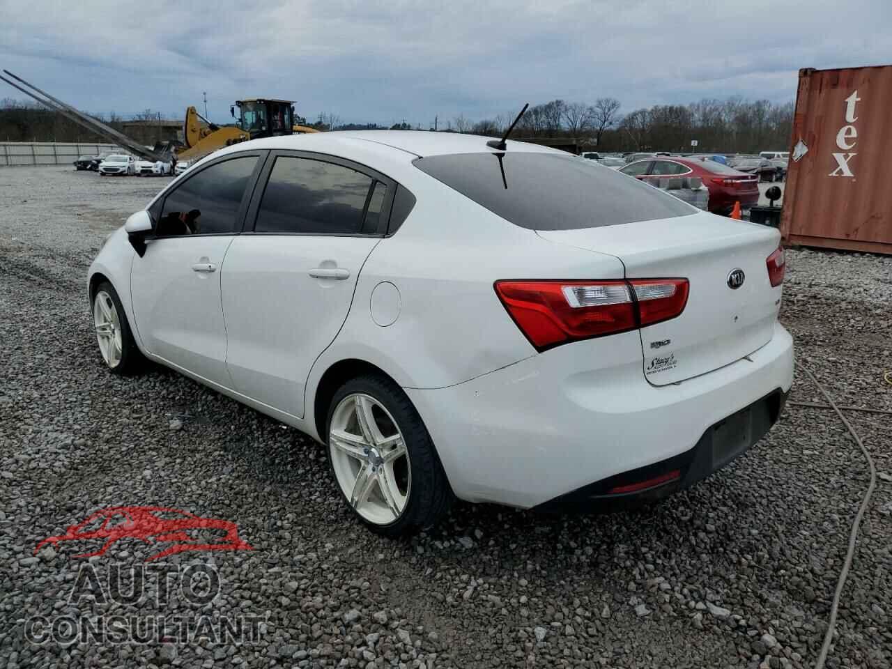 KIA RIO 2015 - KNADM4A37F6501086