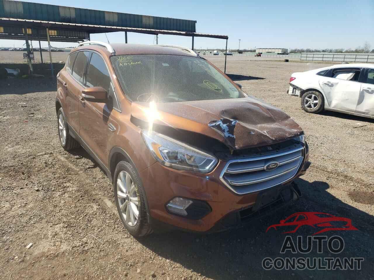 FORD ESCAPE 2017 - 1FMCU0J93HUE94000