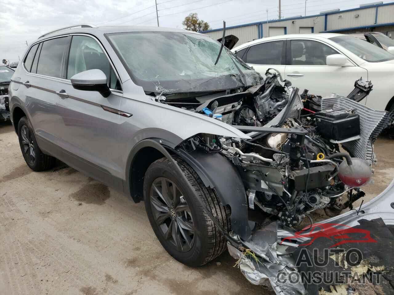 VOLKSWAGEN TIGUAN 2022 - 3VV3B7AX5NM016602