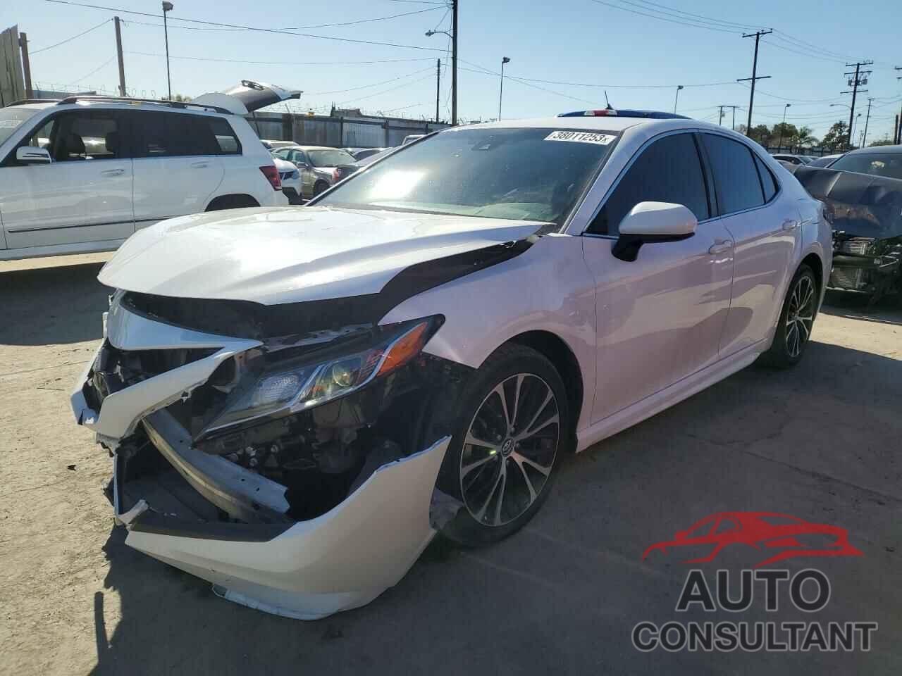 TOYOTA CAMRY 2018 - 4T1B11HKXJU629448