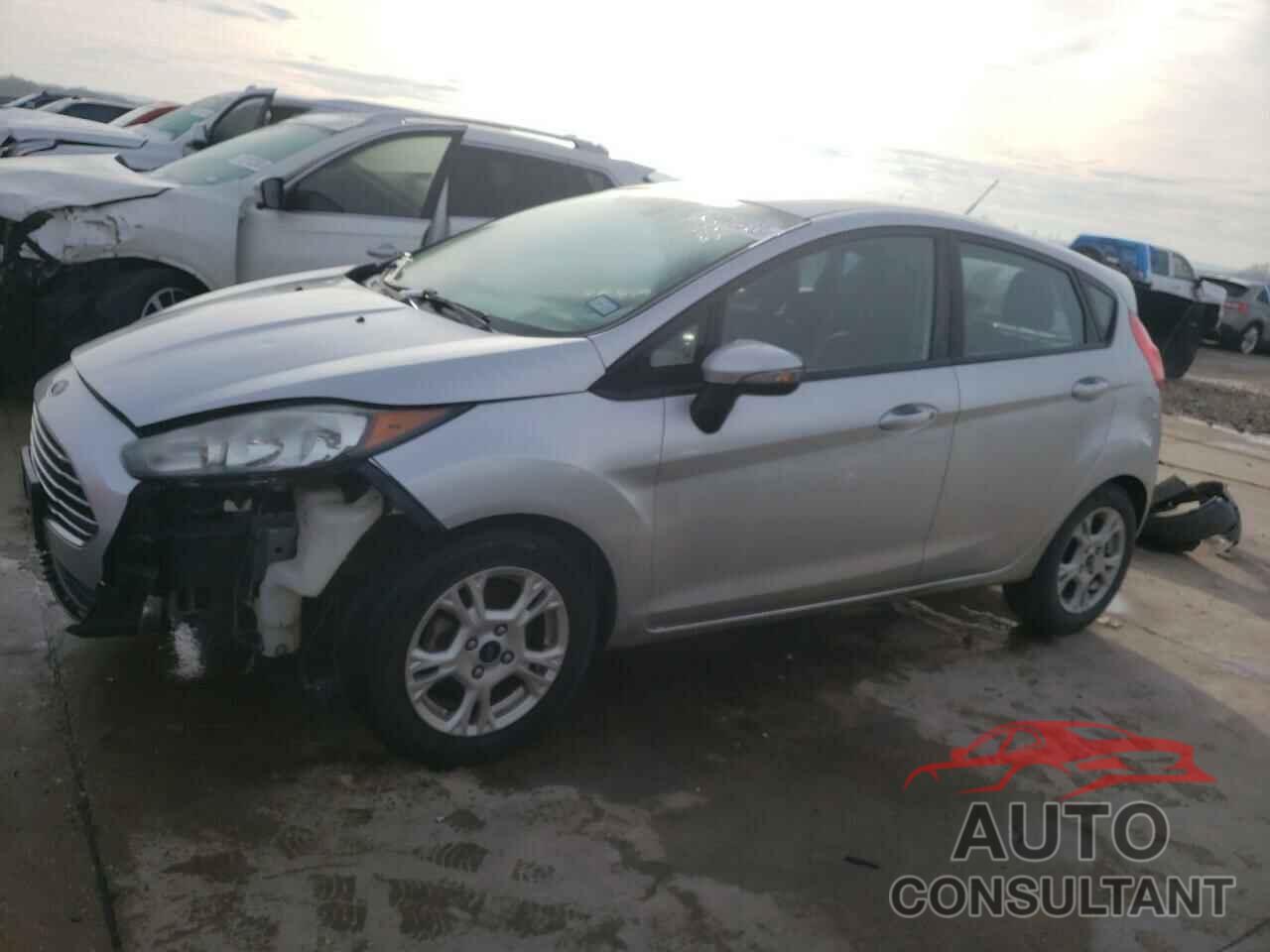 FORD FIESTA 2015 - 3FADP4EJ8FM101899