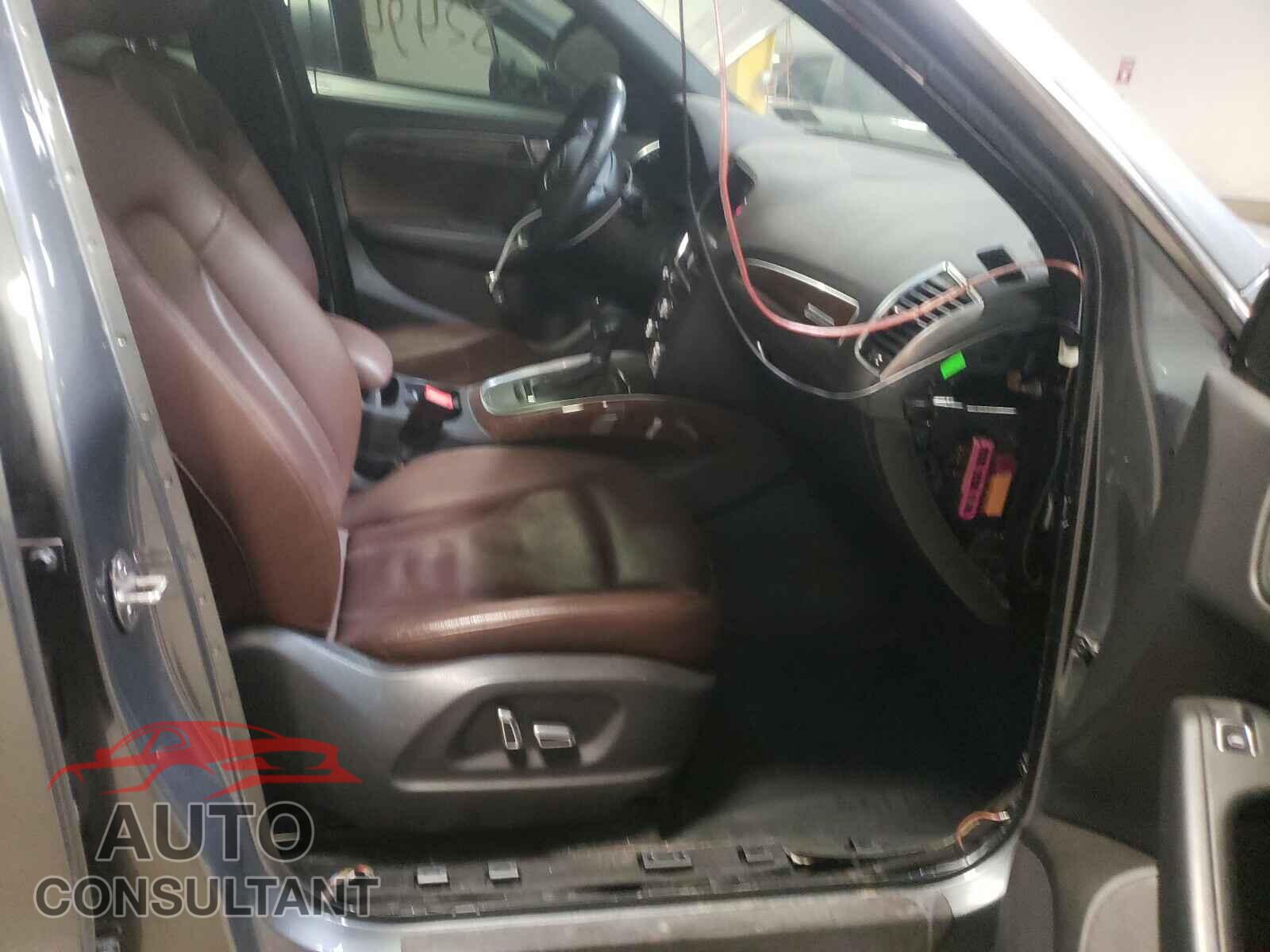 AUDI Q5 2017 - WA1C2AFP2HA006268