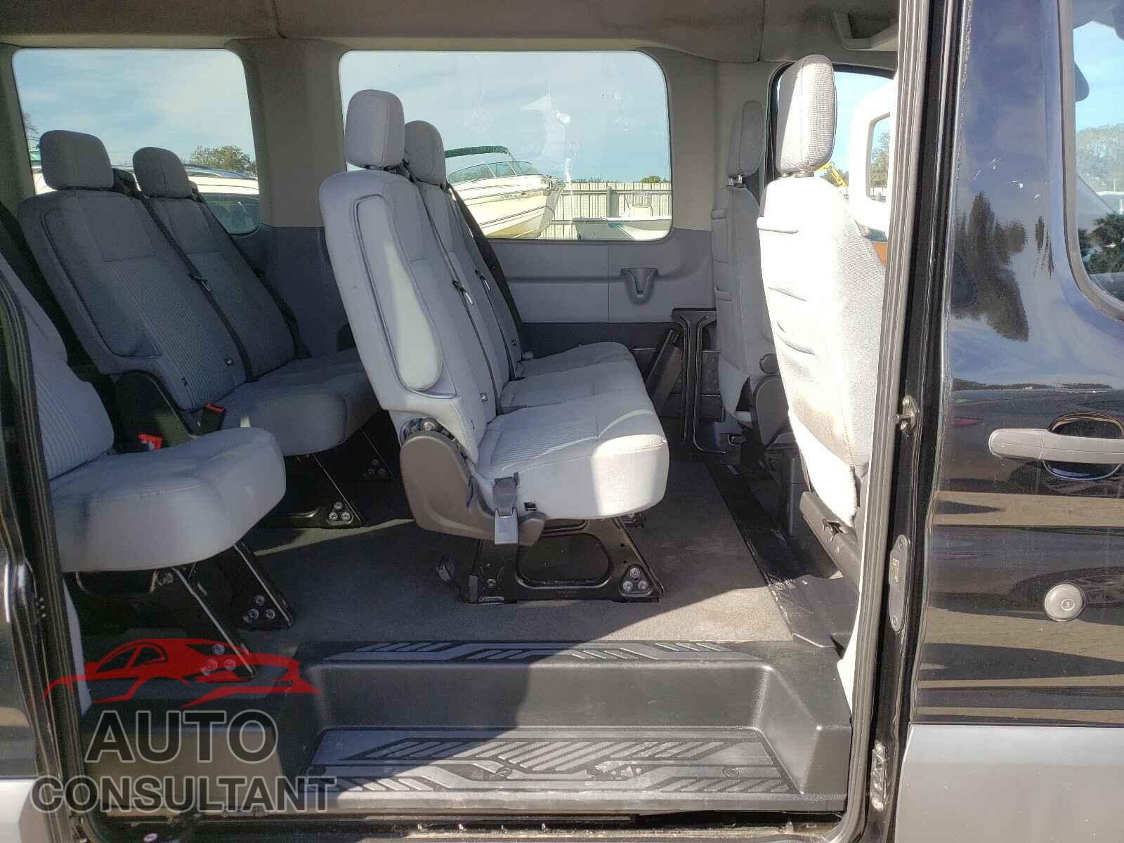 FORD TRANSIT CO 2017 - 1FBAX2CM2HKB13835