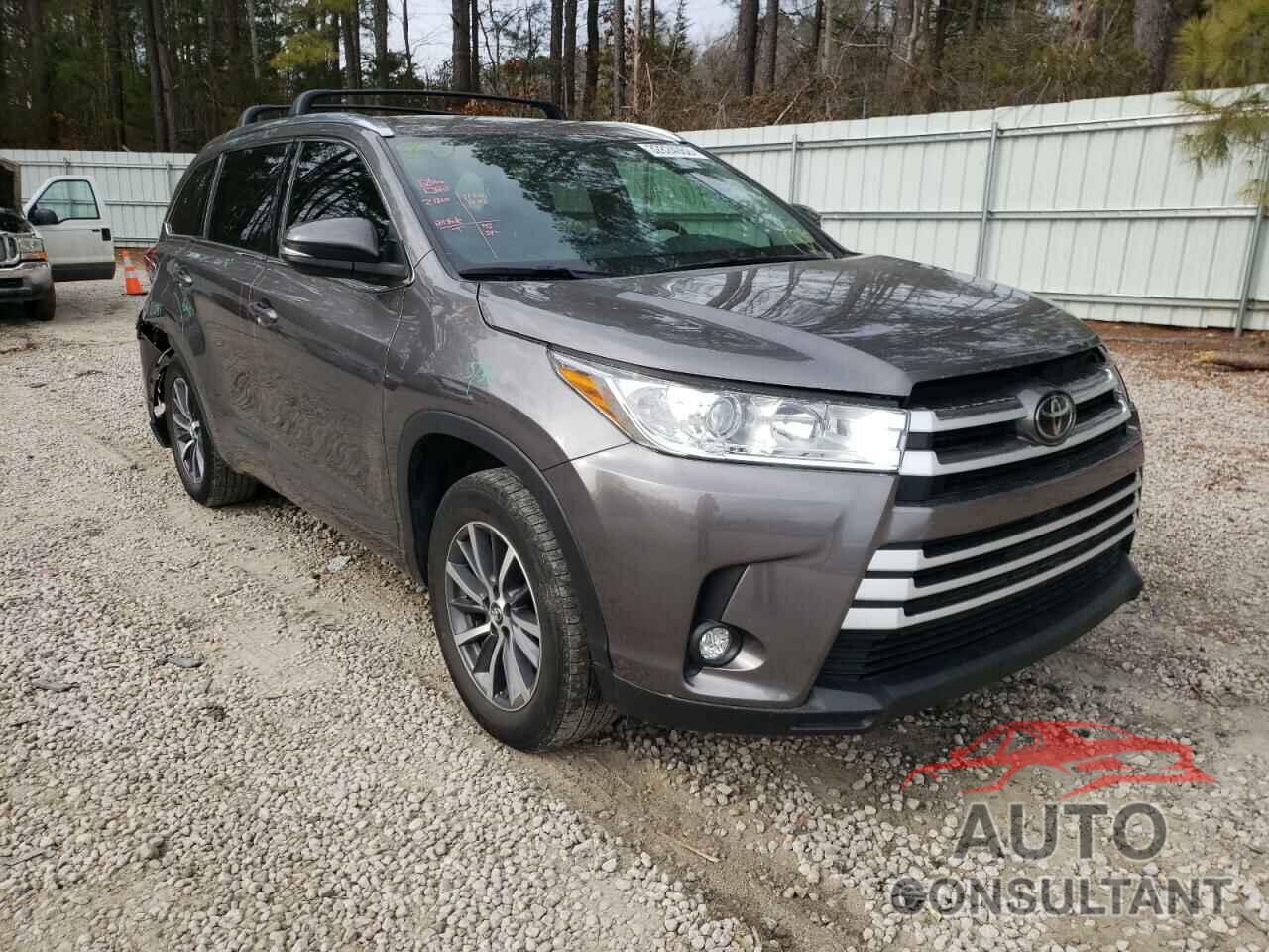 TOYOTA HIGHLANDER 2018 - 5TDKZRFH8JS274223