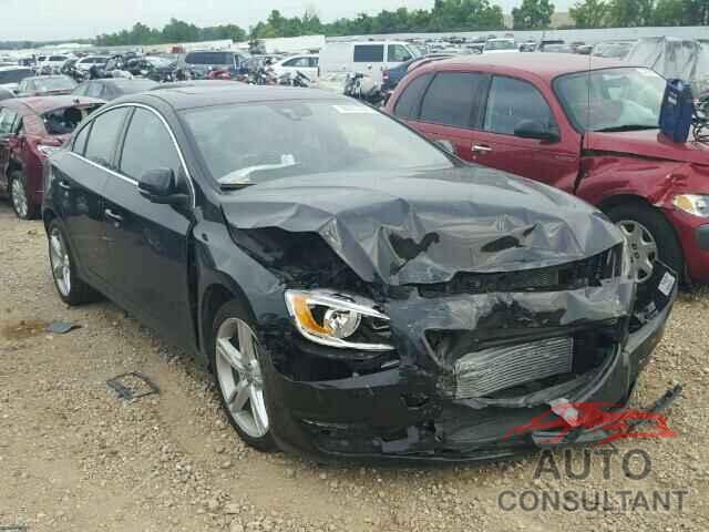 VOLVO S60 2016 - YV126MFKXG2409705