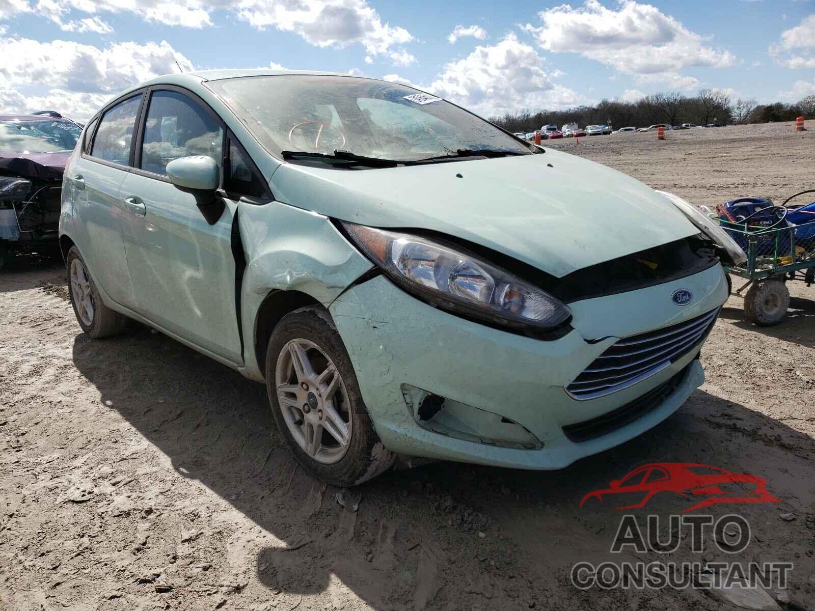 FORD FIESTA 2017 - 3FADP4EJ3HM129029