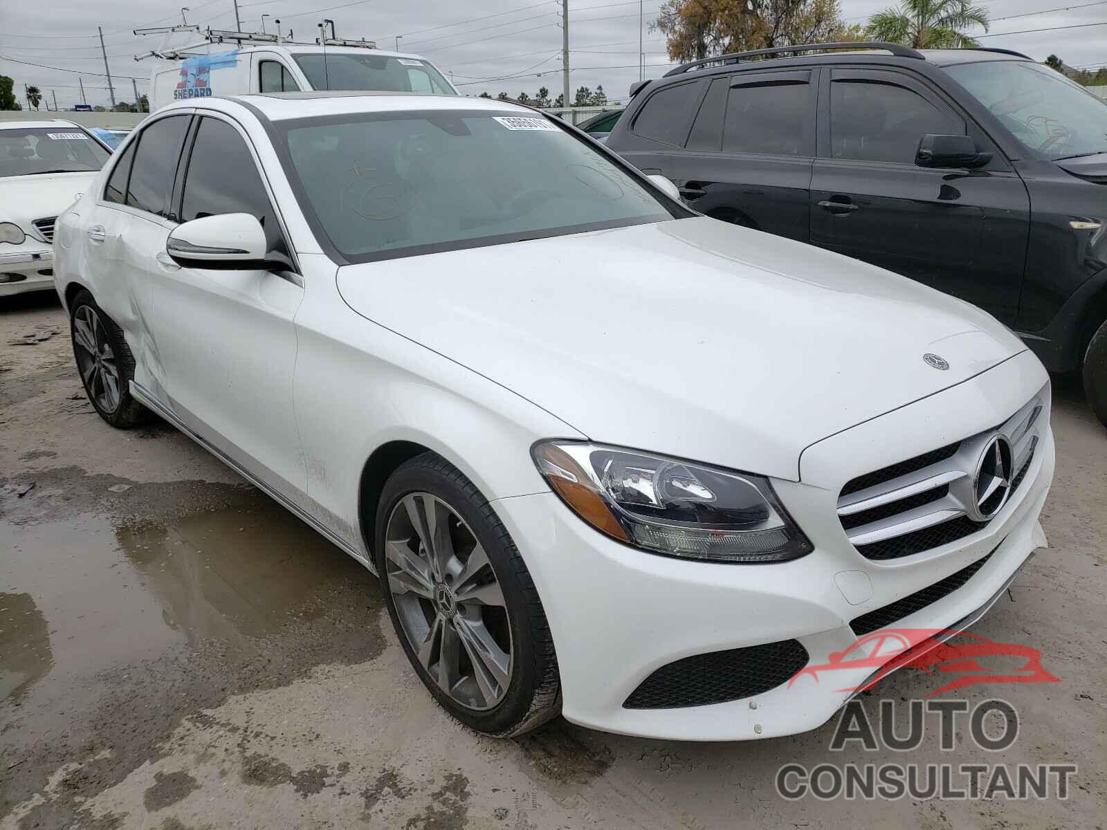 MERCEDES-BENZ C CLASS 2018 - 55SWF4JB8JU246120