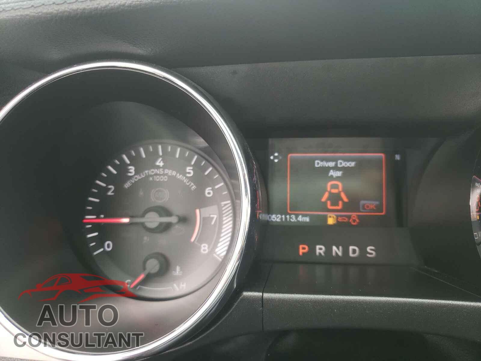 FORD MUSTANG 2016 - 1FATP8UH9G5216472
