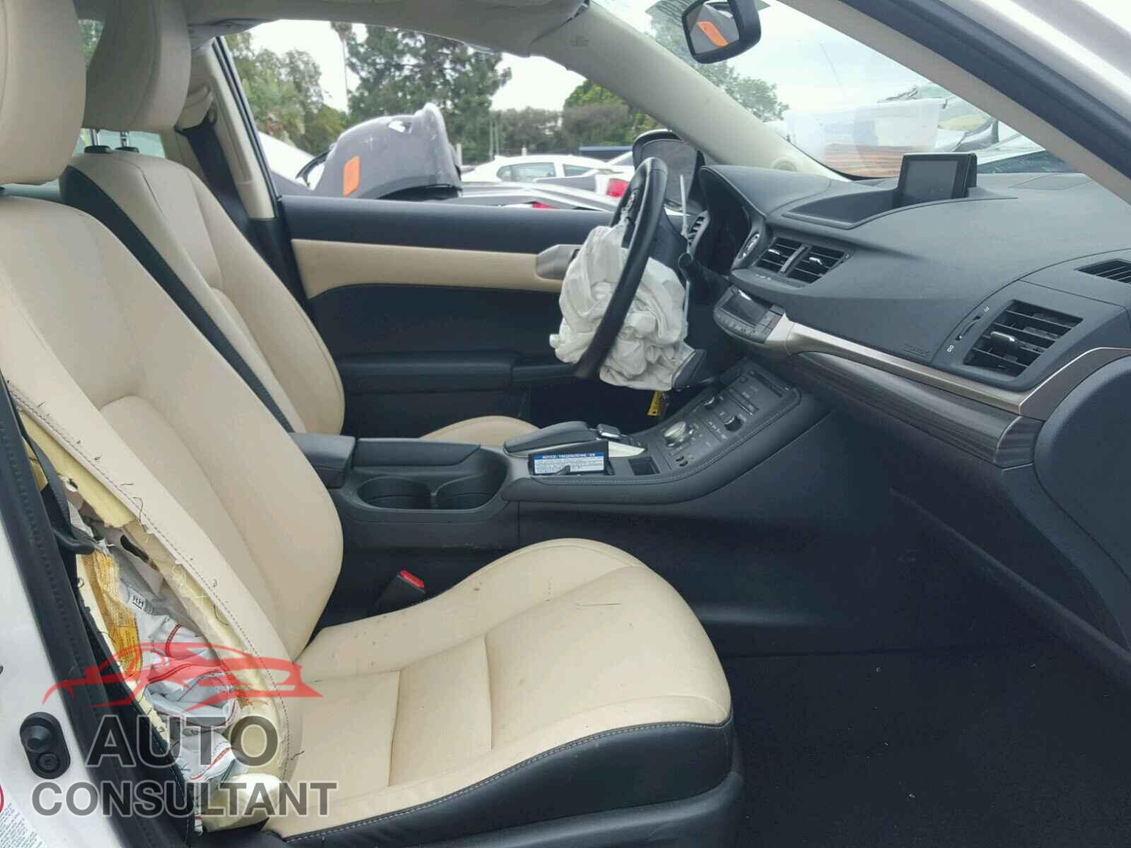 LEXUS CT 200 2017 - JTHKD5BH9H2280576