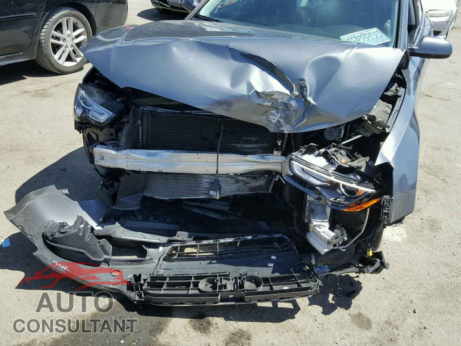 AUDI A5 2014 - WAULFAFR6EA061911