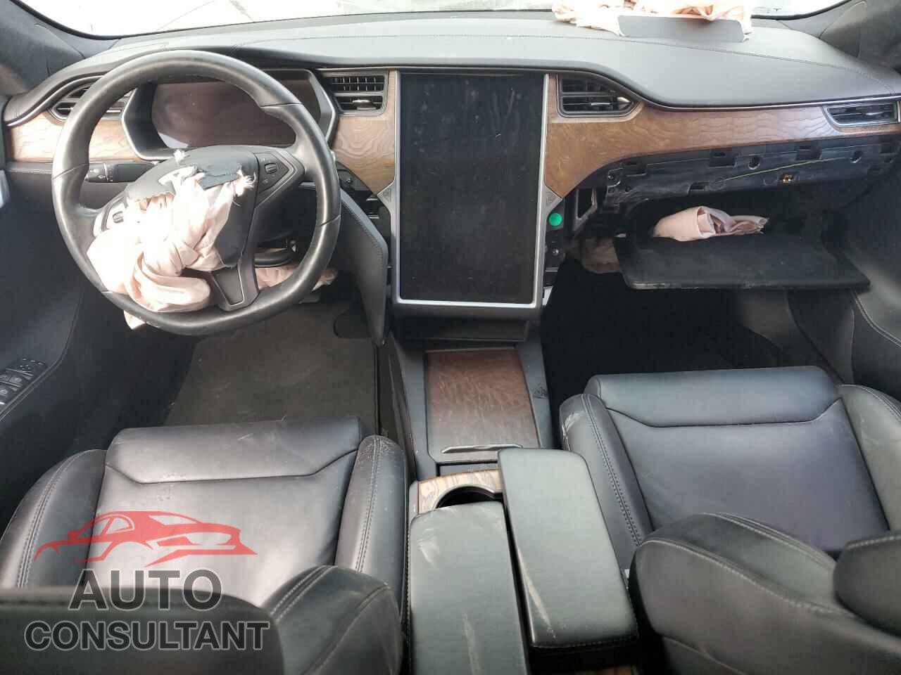 TESLA MODEL S 2018 - 5YJSA1E28JF261868